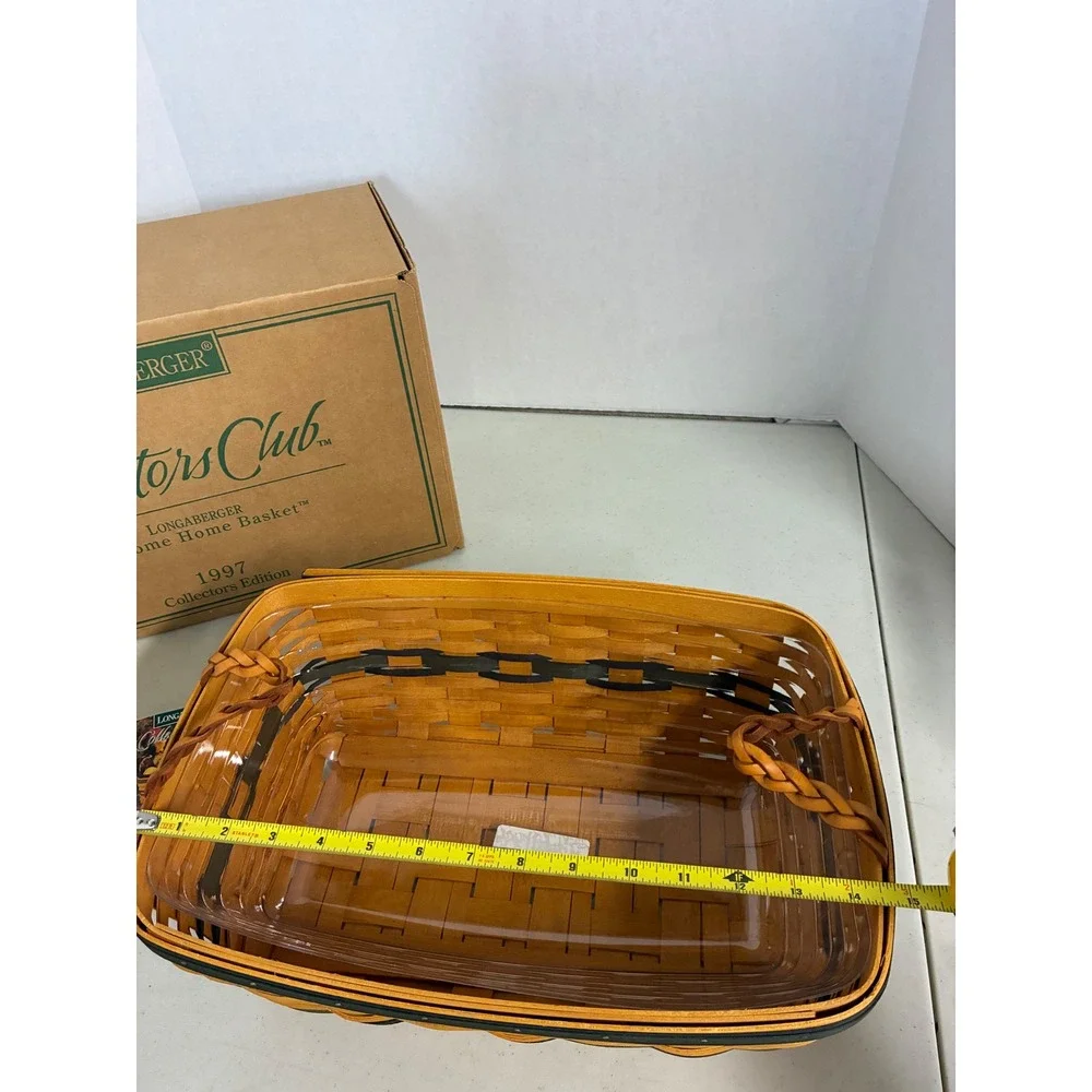 Longaberger 1997 Collectors Club‎ Welcome Home Basket with Liner and Box